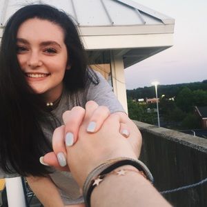 Meet your Posher, Madi